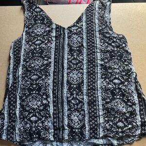 SO Black and White Patterned Blouse